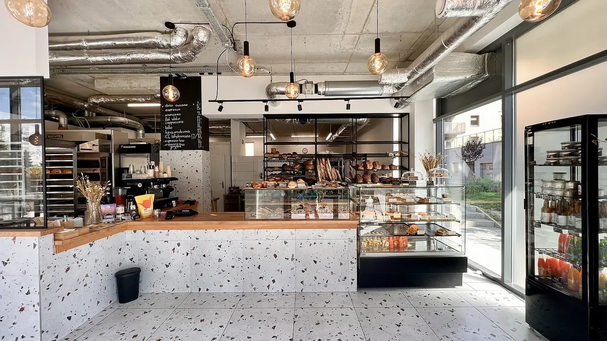 Greggs the Bakers – bakery in Highfields Farm, Warrington